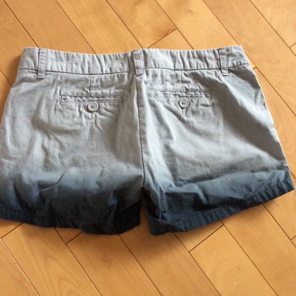 🌼3/25, Joe Fresh cotton blue ombré shorts size 6 - Picture 4 of 4